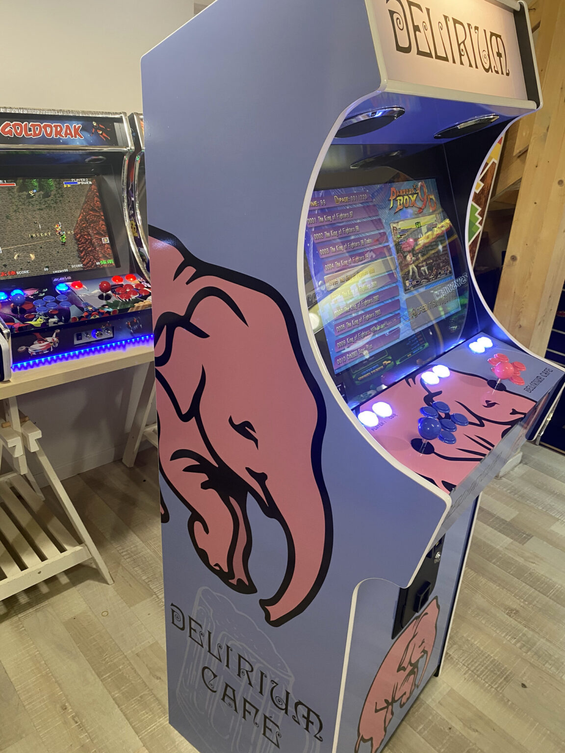 Borne arcade Delirium café