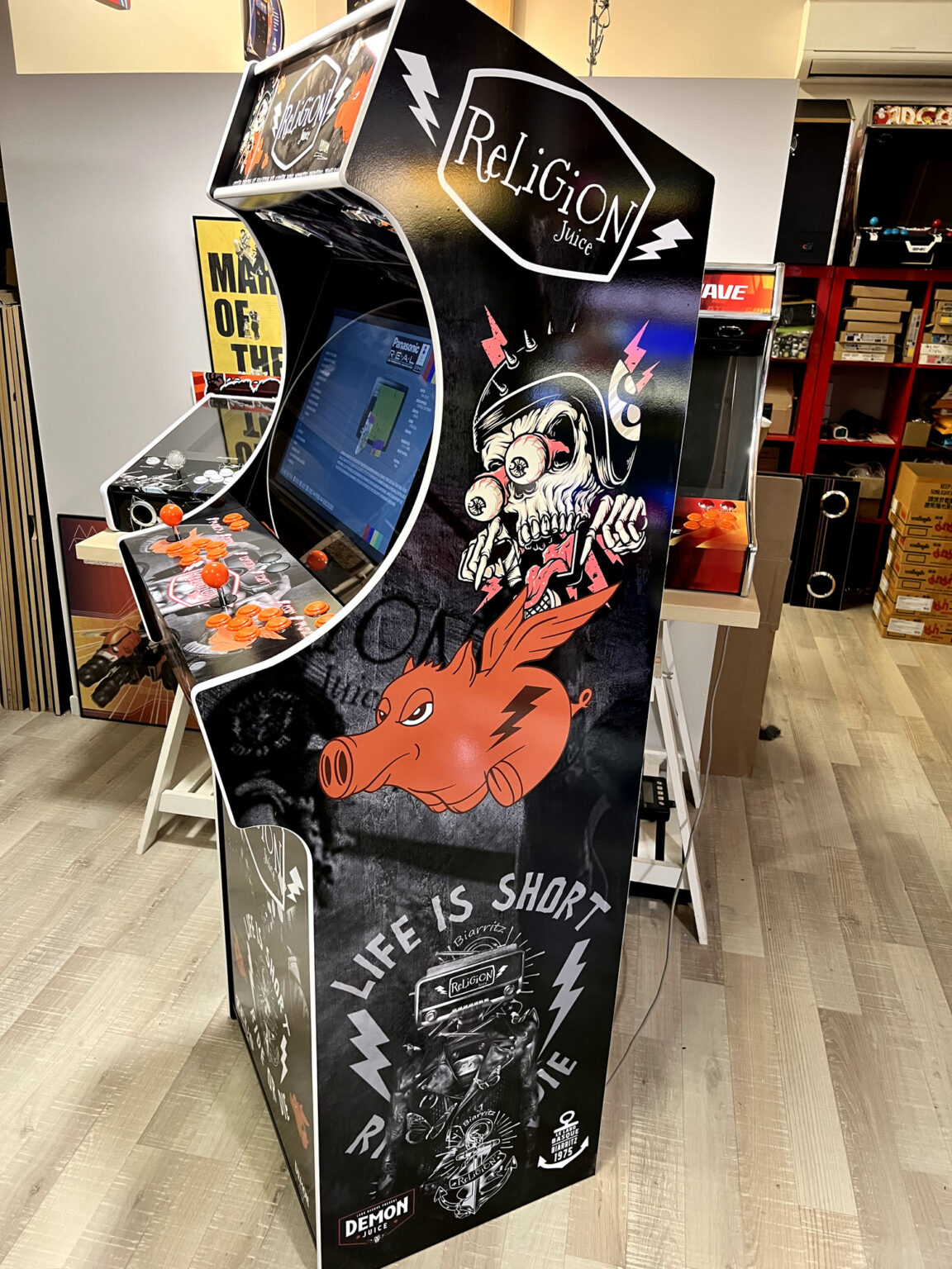 Borne arcade personnalisée Religion Juice