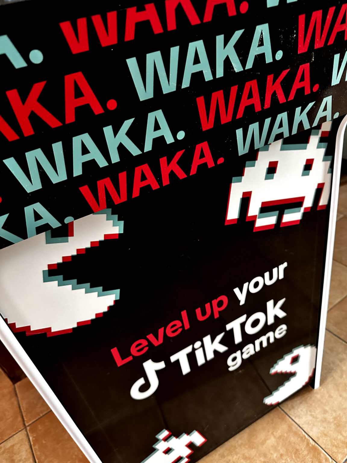 Tik-Tok borne arcade
